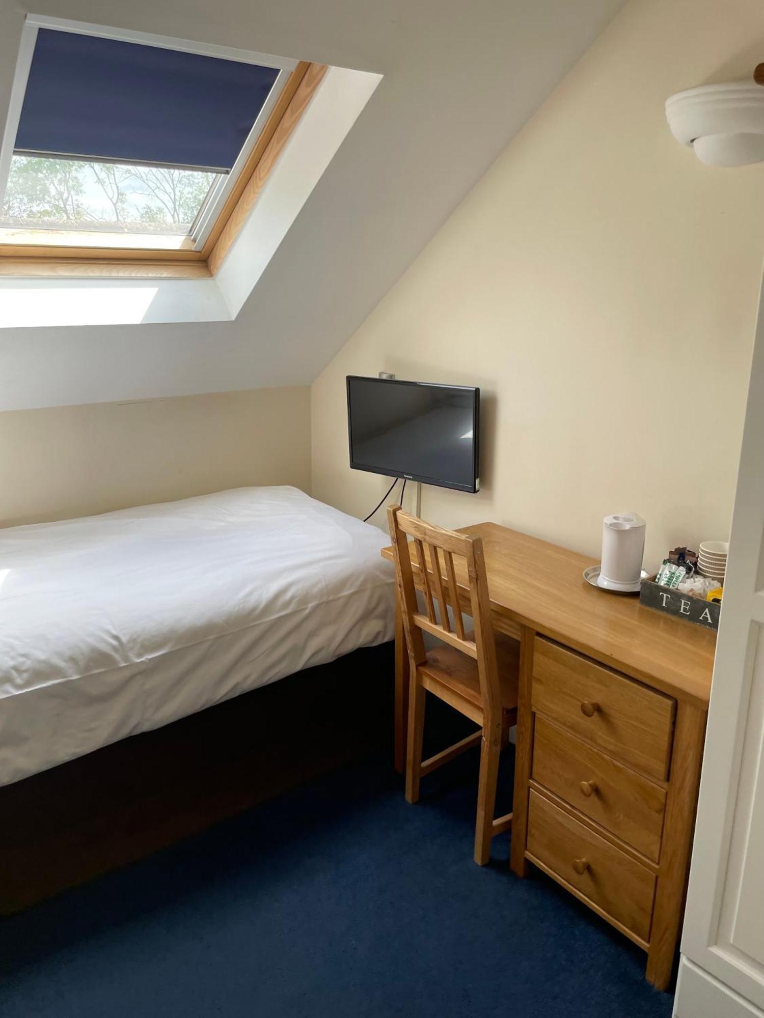Bridge Farm Guesthouse Rooms Dundry Exteriér fotografie
