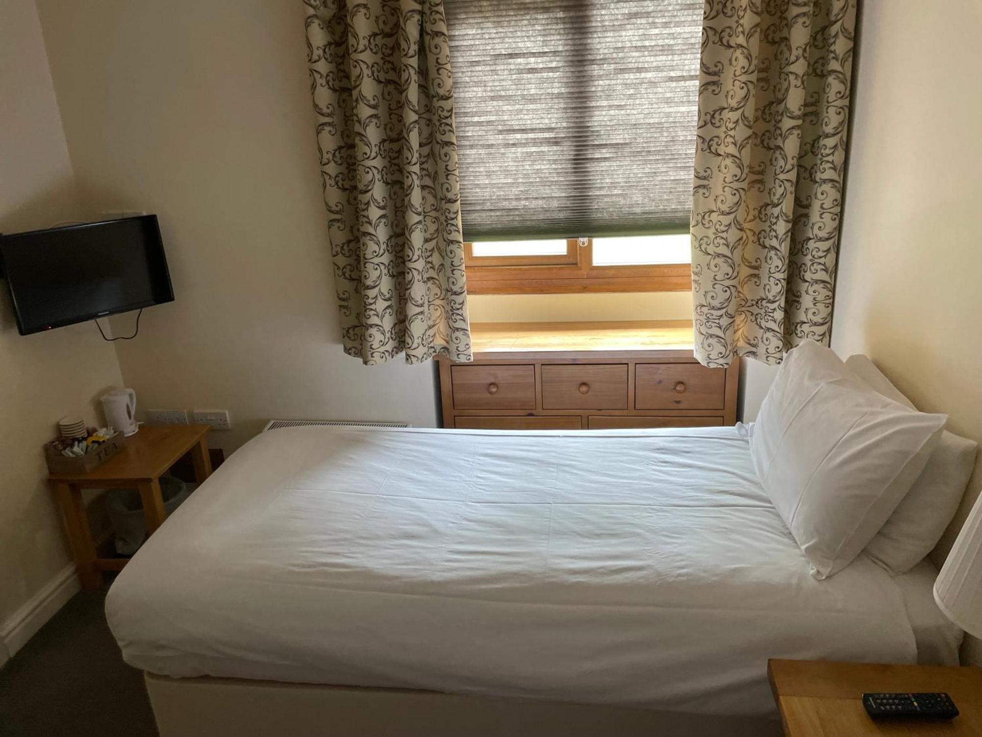 Bridge Farm Guesthouse Rooms Dundry Exteriér fotografie