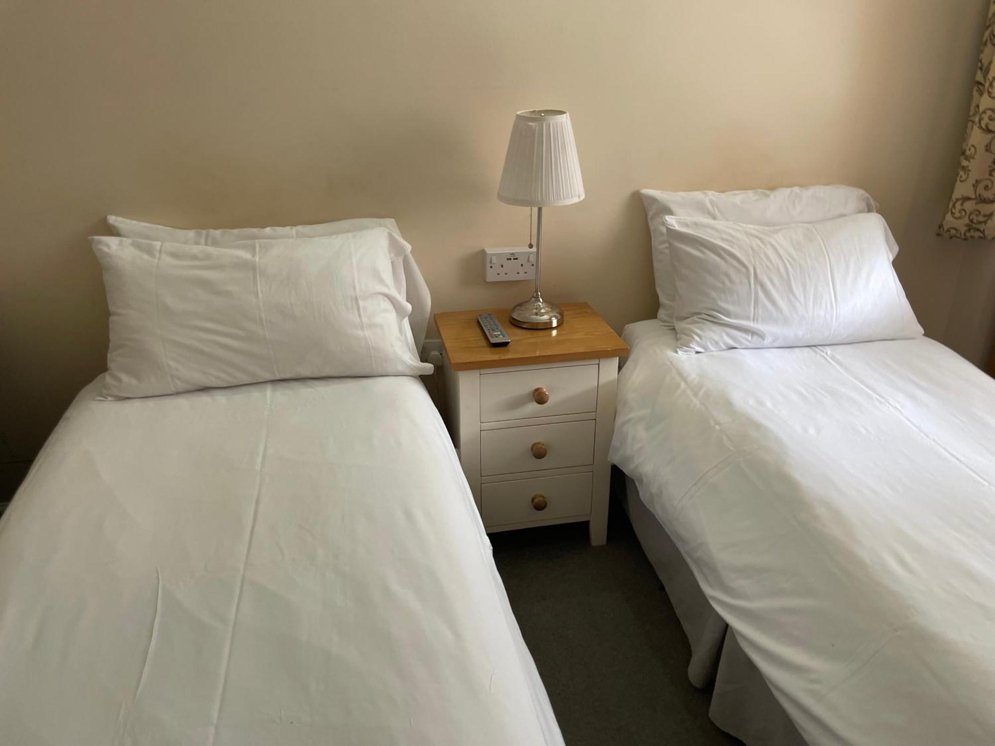 Bridge Farm Guesthouse Rooms Dundry Exteriér fotografie