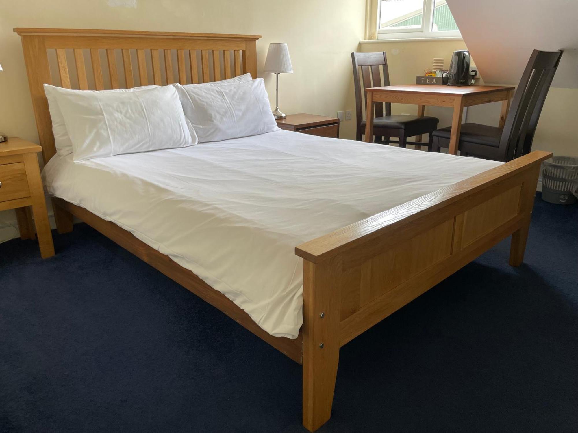 Bridge Farm Guesthouse Rooms Dundry Exteriér fotografie