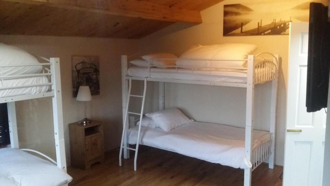 Bridge Farm Guesthouse Rooms Dundry Exteriér fotografie